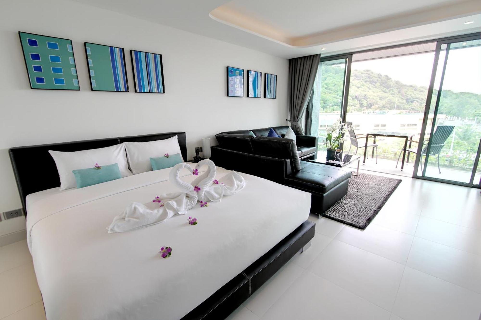 Lets Phuket Twin Sands Resort & Spa Patong Exterior foto